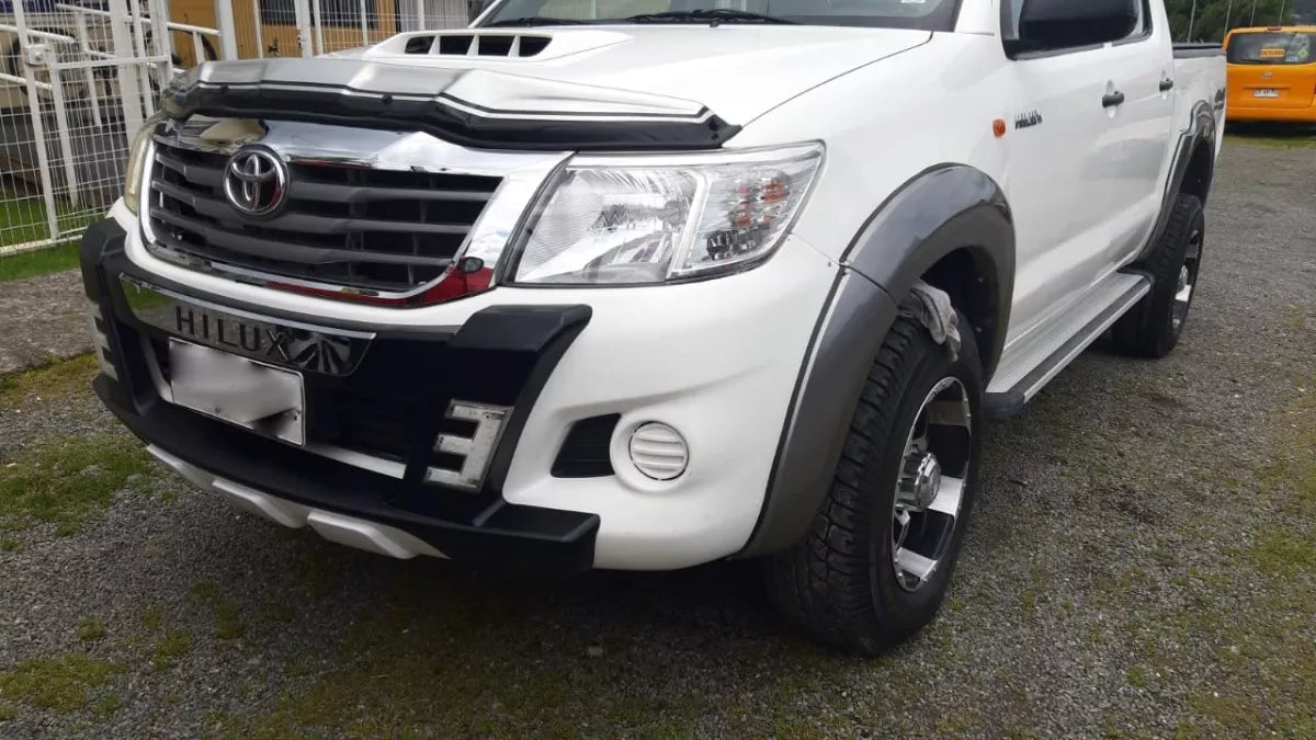 Defensa Delantera Bumper C/led E Hilux Vigo 2012-2015